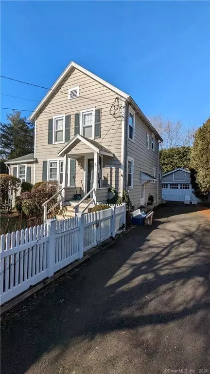 6 Brookside Pl, Westport, CT 06880