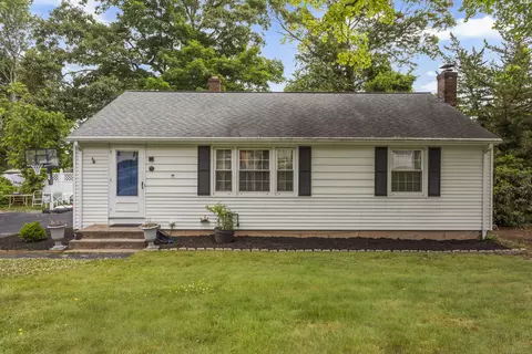 50 Parkview Rd, Wallingford, CT 06492