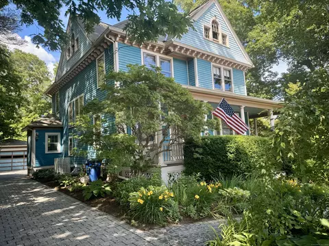 201 Lewiston Ave, Windham, CT 06226
