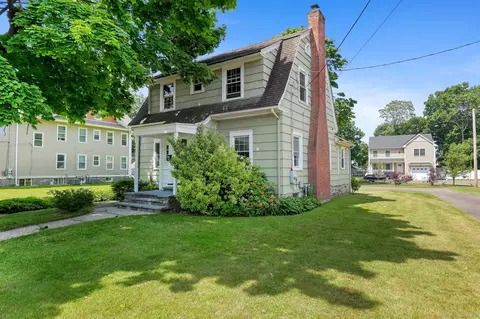 1661 Main St, Stratford, CT 06615