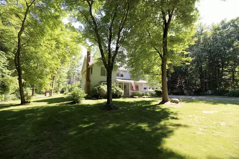 848 Strong Rd, South Windsor, CT 06074