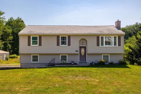 877 S Grand St, East Granby, CT 06026