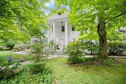 26 Anderson Rd, Greenwich, CT 06830
