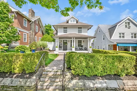31 Ridge St, Greenwich, CT 06830