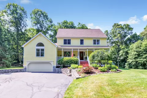 436 Jacob Rd, Southbury, CT 06488
