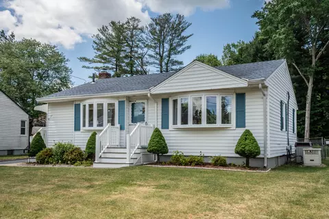 37 Dobson Dr, East Hartford, CT 06118