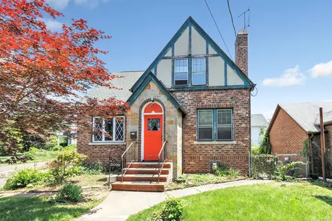 2026 Noble Ave, Bridgeport, CT 06610