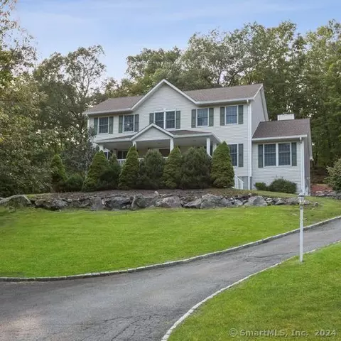 151 Pine Hill Rd, New Fairfield, CT 06812