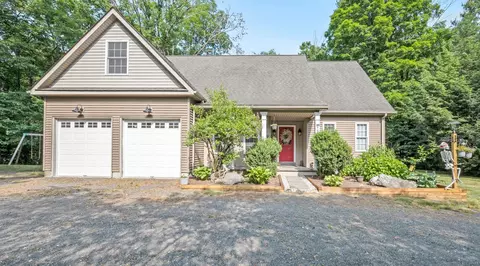 990 Washington Rd, Woodbury, CT 06798