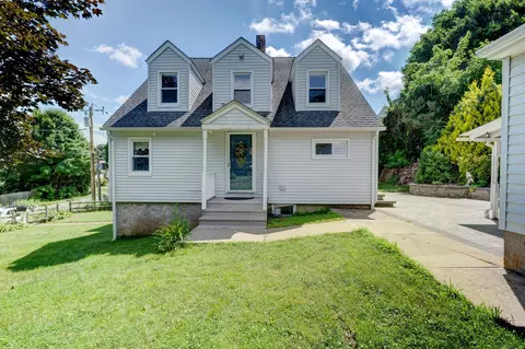 37 Arcadia Ave, Watertown, CT 06779