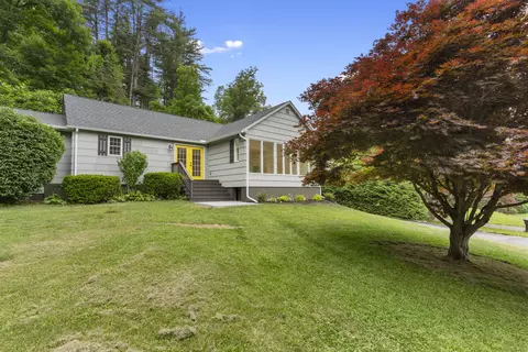 61 E Litchfield Rd S, Litchfield, CT 06759