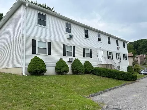 35 Armand Dr #6, Waterbury, CT 06708