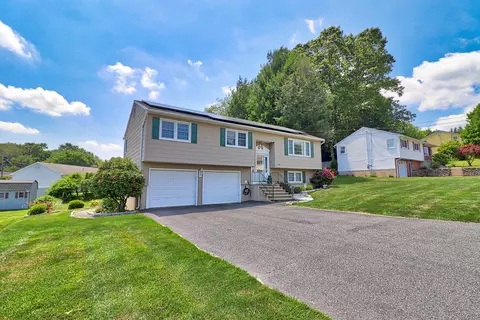315 Williamson Cir, Watertown, CT 06779