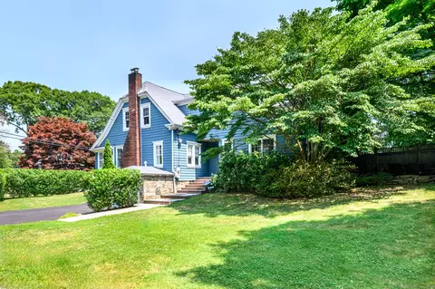 100 Northill St, Stamford, CT 06907