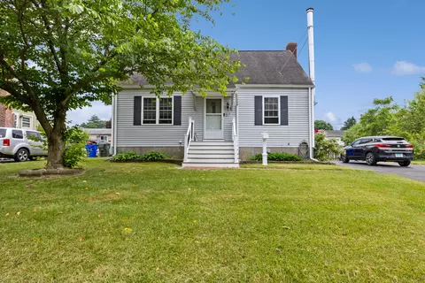 37 Salem Rd, East Hartford, CT 06118