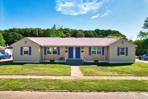 111 Irving St, Naugatuck, CT 06770