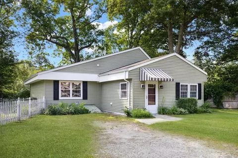 44 Deerfield Dr, Sterling, CT 06377