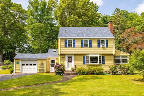 269 Spring St, Manchester, CT 06040