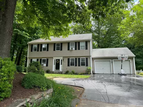 99 Old Colony Rd #99, Monroe, CT 06468