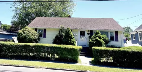 376 Sedgewick Ave, Stratford, CT 06615