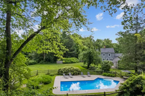 45 Picketts Ridge Rd, Redding, CT 06896