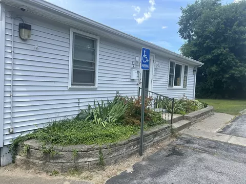 60 Community Ave, Plainfield, CT 06374