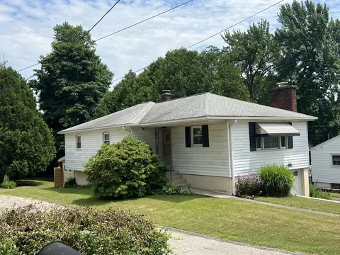 18 Manchester Ave, Waterbury, CT 06705