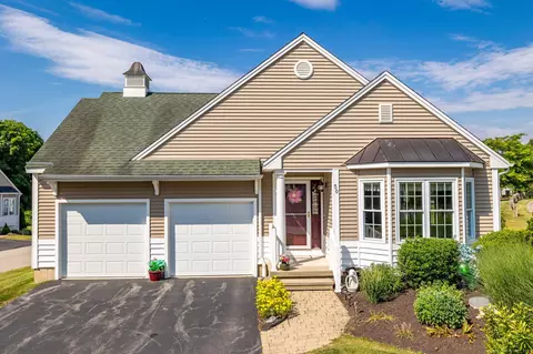 30 Lantern Ln #30, Vernon, CT 06066