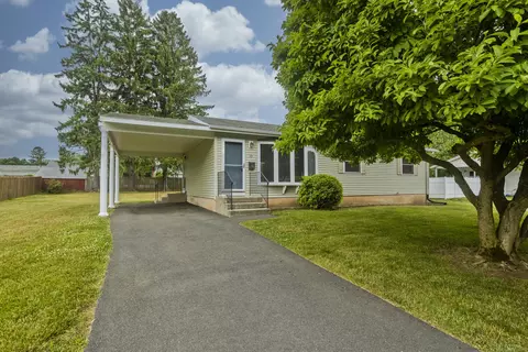 69 Jackson Rd, Enfield, CT 06082