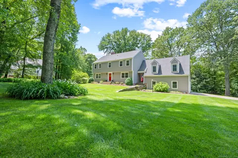 162 Millstone Rd, Glastonbury, CT 06033
