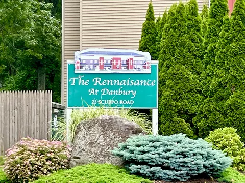 23 Scuppo Rd #3-2, Danbury, CT 06811