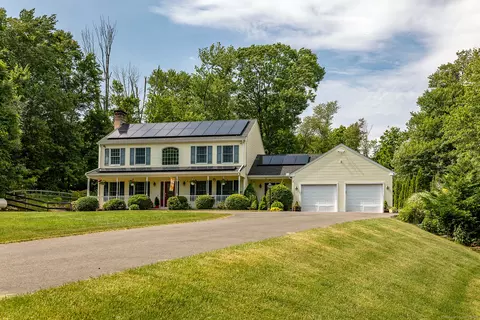 61 Curtiss Rd, Terryville, CT 06786