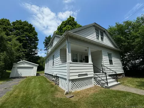 44 Woodbine St, Naugatuck, CT 06770