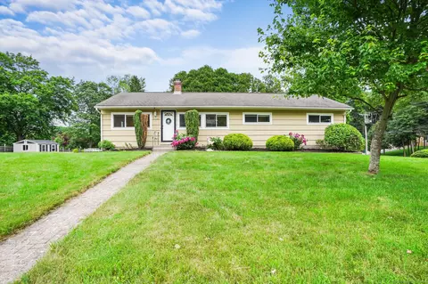 298 Timber Ln, Cheshire, CT 06410