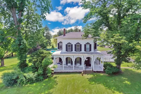 89 Maple Ave, Bloomfield, CT 06002