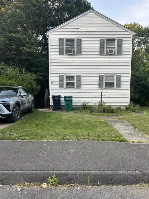 83 New St, Seymour, CT 06483