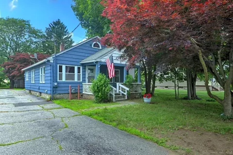 229 Wakelee Ave, Ansonia, CT 06401