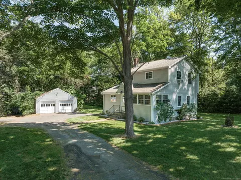 312 Hills St, East Hartford, CT 06118
