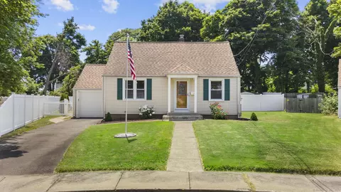 26 Foote Rd, East Haven, CT 06512