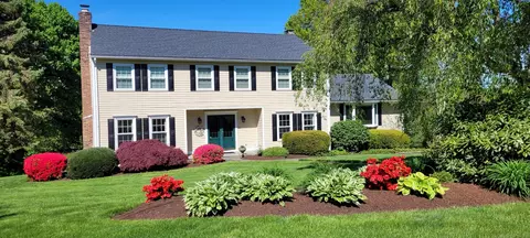 63 Puritan Rd, Trumbull, CT 06611