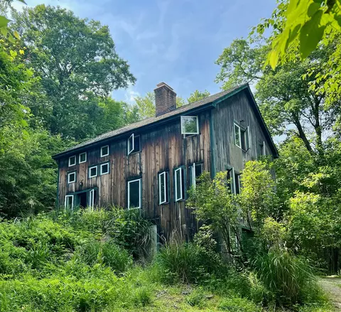 184 Newfield Rd, Winchester, CT 06098