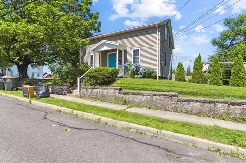 59 Elm St, Meriden, CT 06450