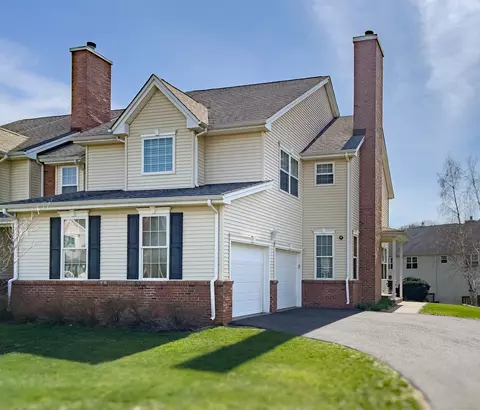 42 Last Leaf Cir #42, Windsor, CT 06095