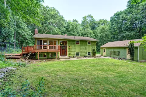 267 Warrenville Rd, Mansfield, CT 06250