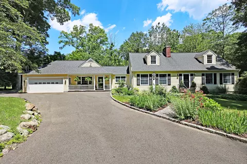 30 Silver Spring Rd, Ridgefield, CT 06877