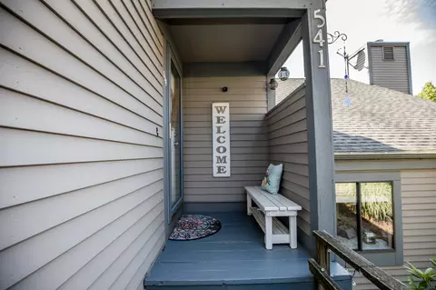 541 Pilgrim Hbr #541, Wallingford, CT 06492