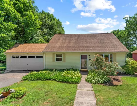 24 Knox Pl, Bristol, CT 06010
