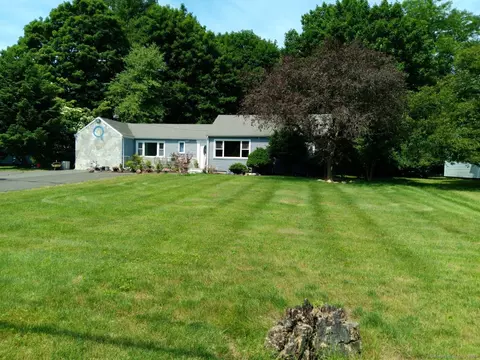 4186 Whitney Ave, Hamden, CT 06518