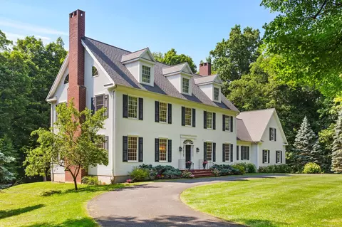 79 Washington Ridge Rd, New Milford, CT 06776