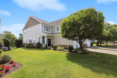 3 Old Lookout Way #3, Bethel, CT 06801
